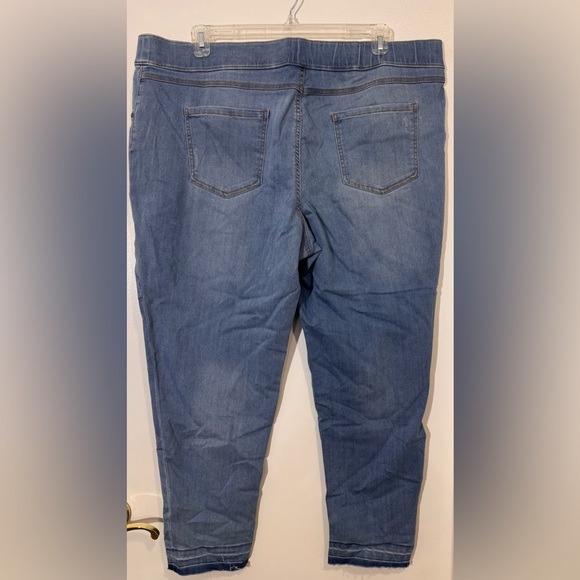 Terra & Sky Women's Skinny Jeans in Classic Blue - Picture 2 of 7